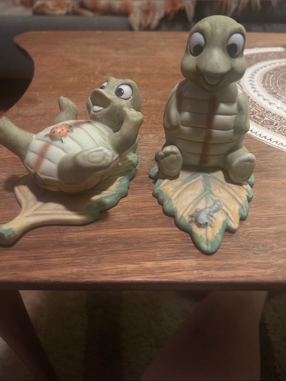 vintage pair Homco Green and Cream Ceramic Turtle Figurines on Leaf Bases